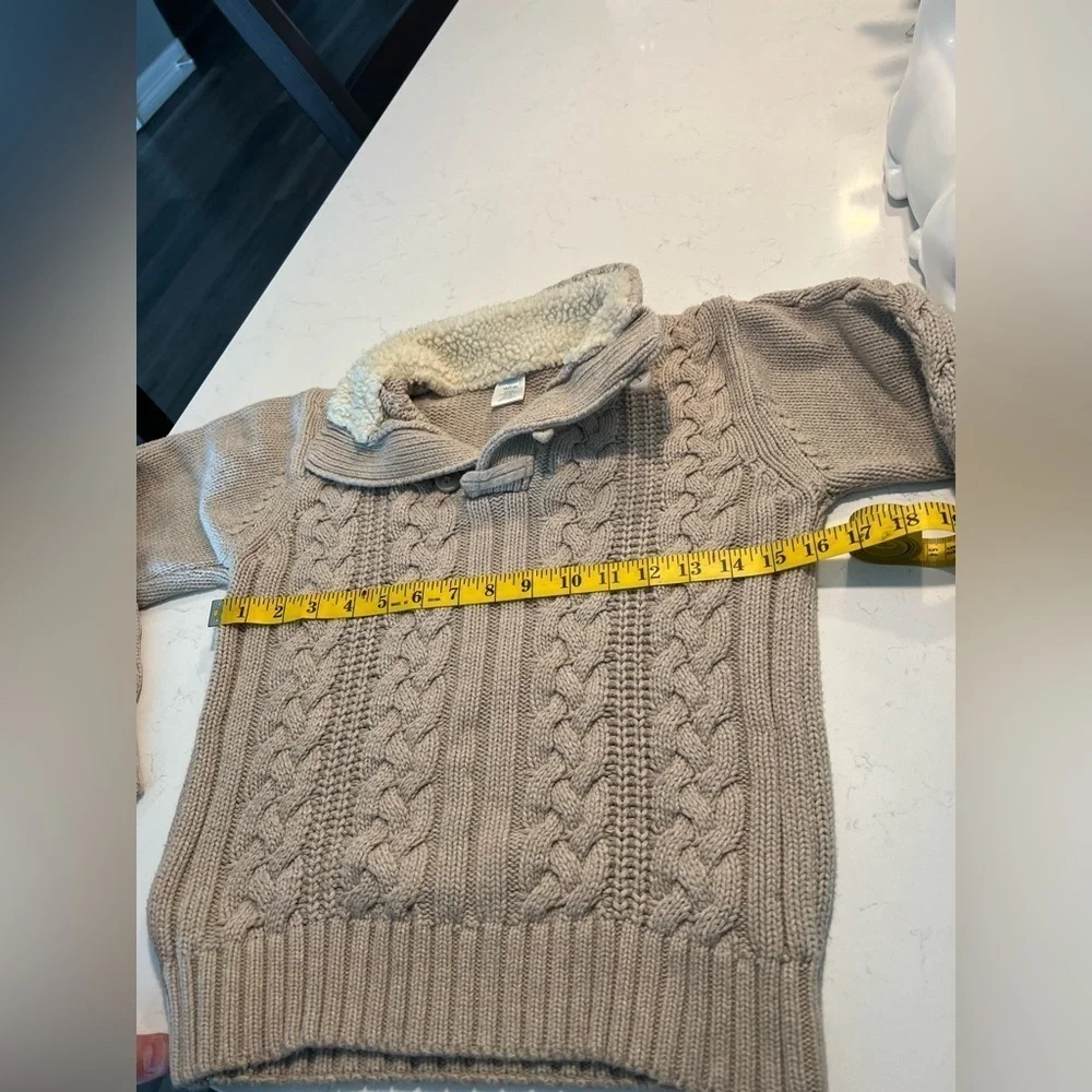 Girls Gymboree beige cable knit collared sweater size 7/8